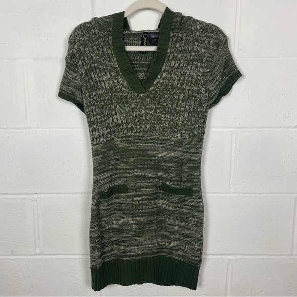 Red Paint Sweater Hoodie Dress Green Short Sleeve Fitted Deep V-Neck Y2K Retro M - Picture 1 of 15